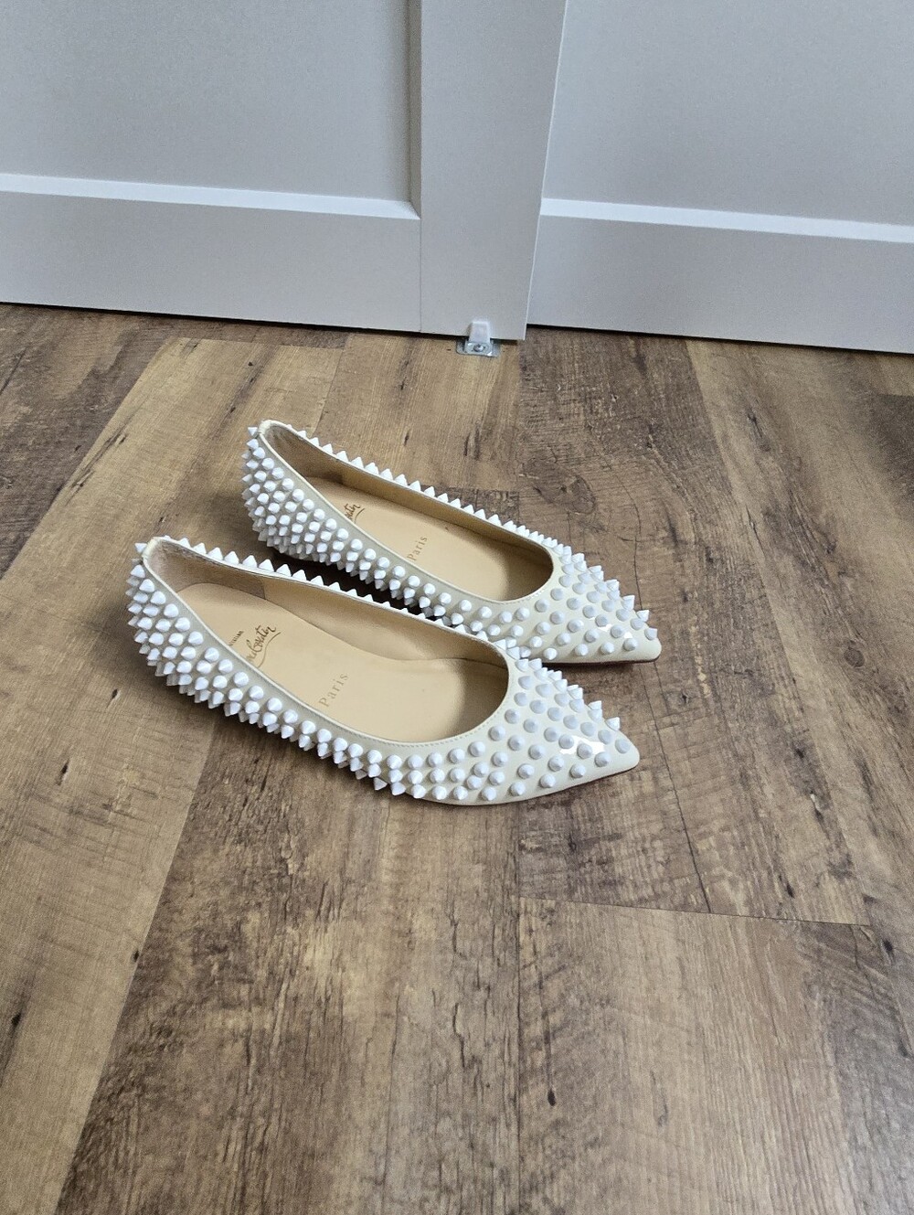 Christian Louboutin Pigalle Spikes Cream/white Flats Womens Size 36 - Picture 2 of 14